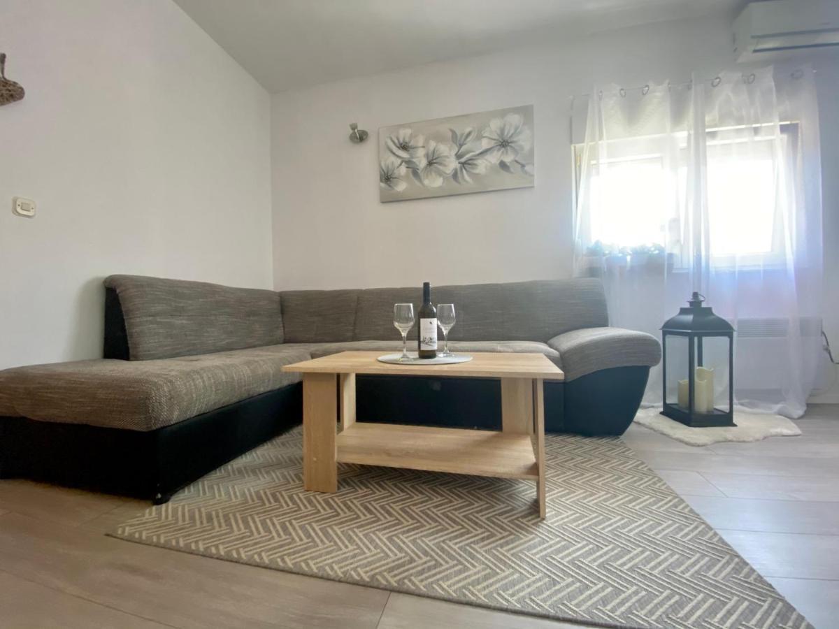 자다르 Apartman Ivica 아파트 외부 사진